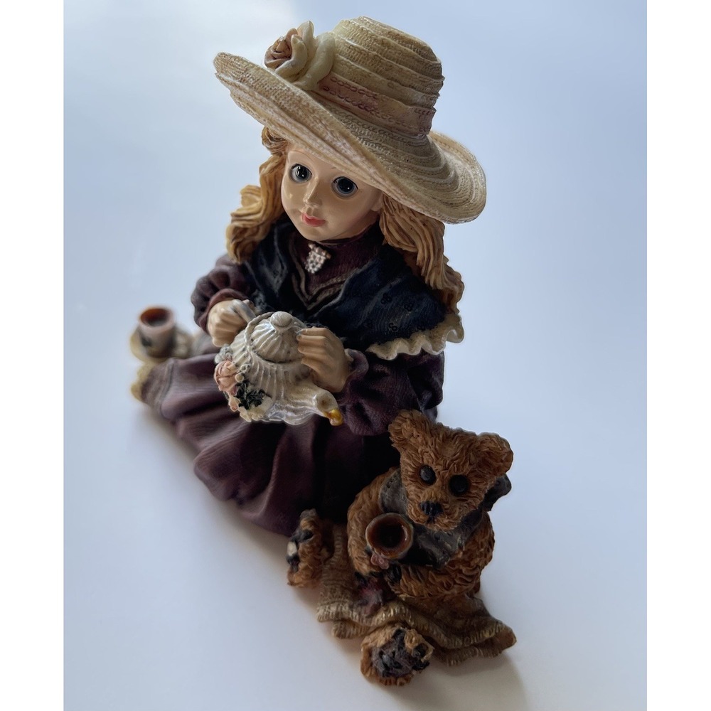 Whitney with Wilson Tea Party Figurine Yesterday's Child  #3238Boyd's Bear